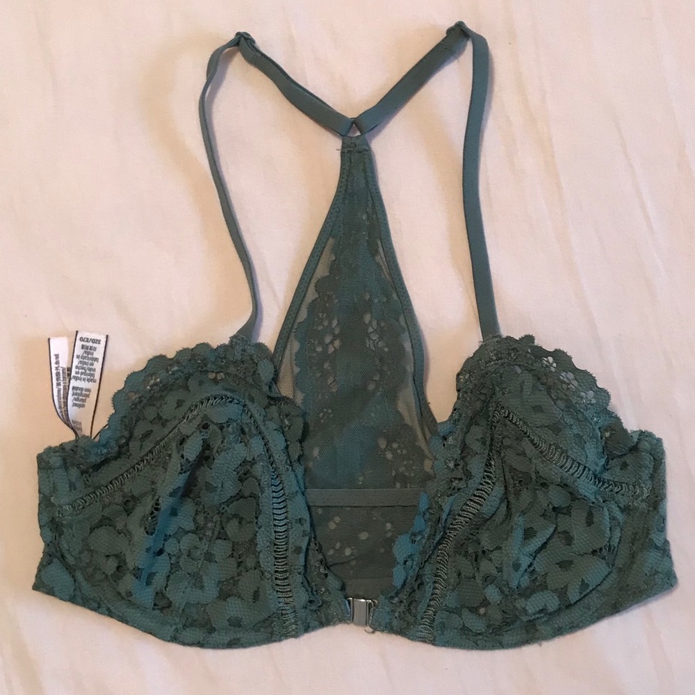 Lace Victoria’s Secret Bandeau 32C